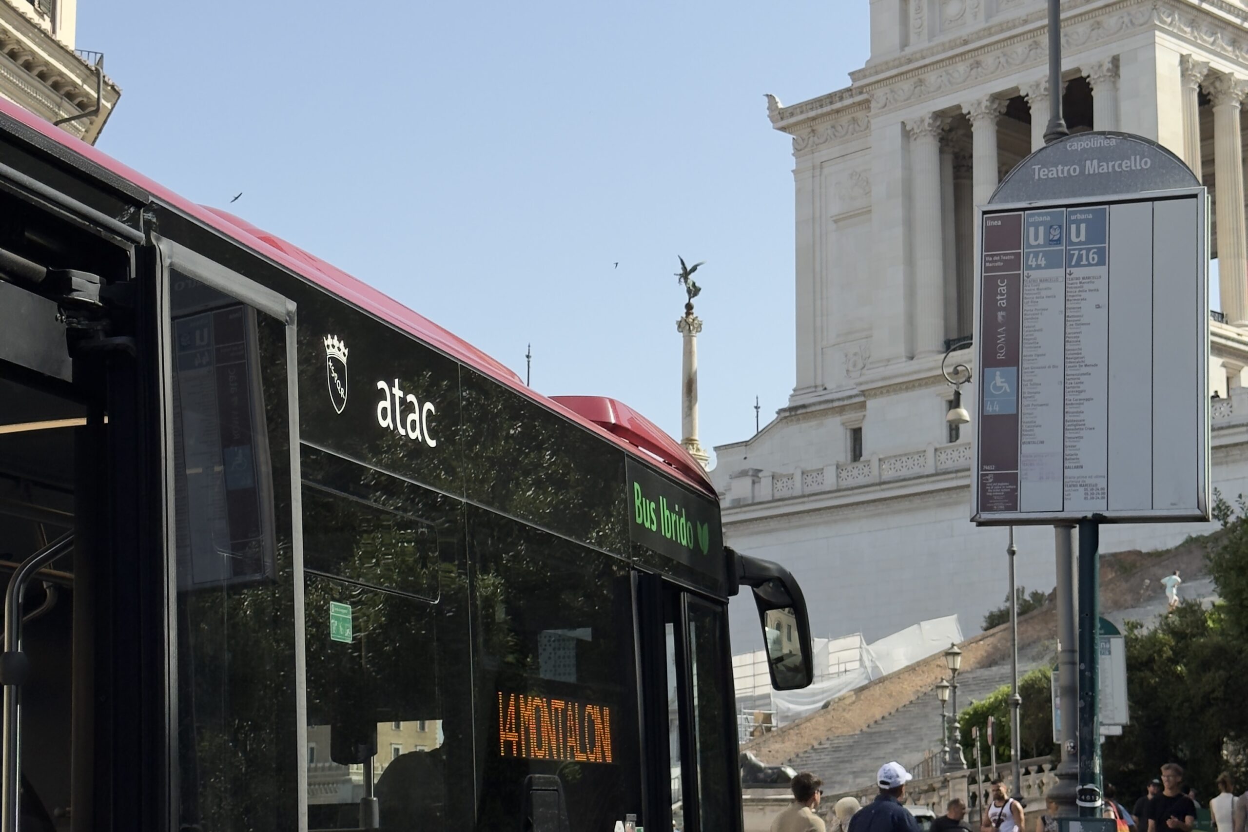 Con il ritorno a scuola, il trasporto pubblico torna a essere parte integrante della quotidianità di centinaia di migliaia di ragazzi e ragazze a Roma. Per chi ha meno di [&hellip;]